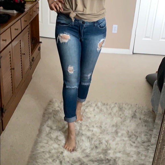 Distressed denim - Picture 1 of 8